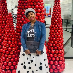 Meet your Posher, Trina